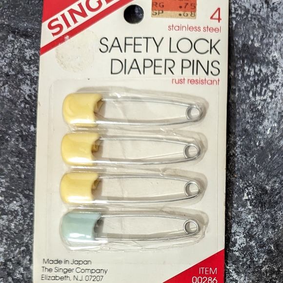 Singer Accessories Vintage Singer Diaper Pins With Safety Lock